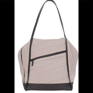 RARE* 2022 Issey Miyake PLEATS PLEASE Bias Pleats Shoulder Bag in Light Gray